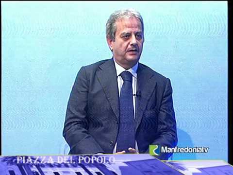 Piazza del popolo con MENALE Presidente ENERGAS