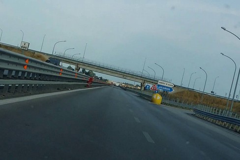 Attenzione a chi chiede aiuto sulla S.s. 16 Bis