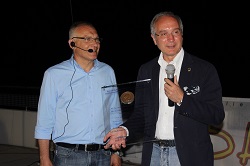 Prezioso regalo per il 18° compleanno del Parco: medaglia del Presidente della Repubblica Prezioso regalo per il 18° compleanno del Parco: medaglia del Presidente della Repubblica