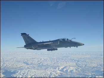 Attività addestrativa per aerei dalla base di Amendola: nove AMX in volo su Manfredonia