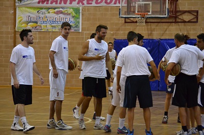 Presentazione ufficiale squadra dell’Asd Basket Angel Presentazione ufficiale squadra dell’Asd Basket Angel