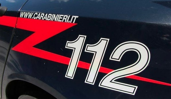 Diverbio in famiglia, marito aggredisce moglie 75enne
