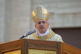 Mons. Michele Castoro: 'Benvenuti sul Gargano' Mons. Michele Castoro: 'Benvenuti sul Gargano'