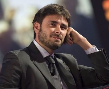 ALESSANDRO DI BATTISTA A MANFREDONIA ALESSANDRO DI BATTISTA A MANFREDONIA