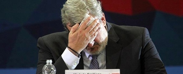 Referendum trivelle, il Pd invita all'astensione. Emiliano: "Sono rattristato"