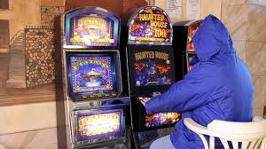 Gioco d’azzardo, Comune Manfredonia approva “Regolamento sale e giochi leciti”