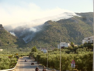 in fiamme monte saraceno