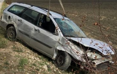 Incidente stradale a Manfredonia: feriti uomo e donna di Cerignola