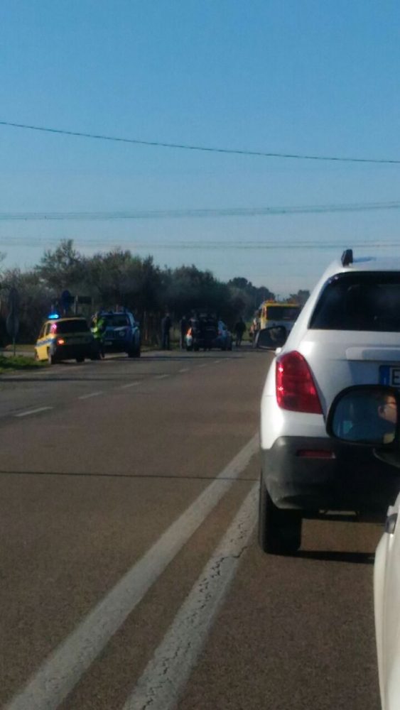 incidente sulla SS89 nei pressi distributore: ferito grave