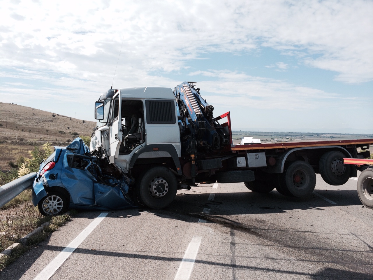 Manfredonia-Foggia, incidente d’auto su SS89, una vittima