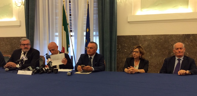 Lotta alla mafia, ecco i rinforzi: 192 unità in arrivo. “Risposta Stato sarà durissima”