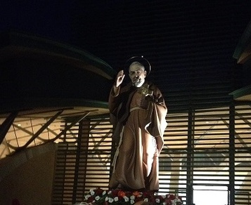 Berlusconi a maggio andrà in visita alla tomba di padre Pio Berlusconi a maggio andrà in visita alla tomba di padre Pio