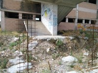 Palasport Scaloria: rubata recinzione metallica