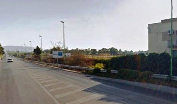 Manfredonia, rapina alla San Carlo Spa, minacce e fuga