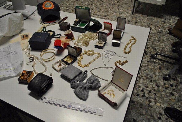 Ladri di appartamento, due arresti a Manfredonia