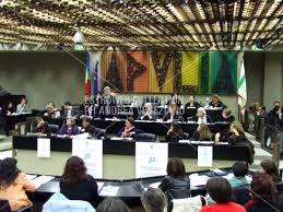 Consiglio regionale approva nuova legge elettorale: non passa la parità di genere