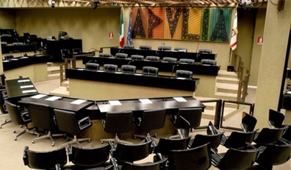 Reddito dignità, donne  e under 50 i beneficiari