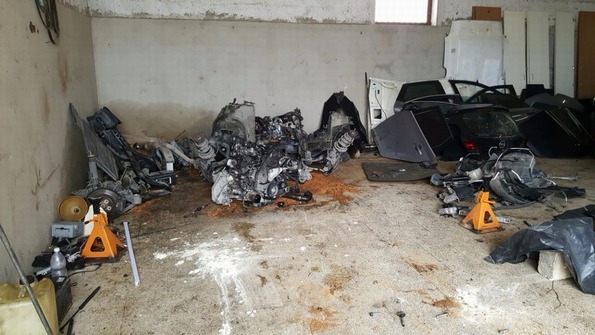 Manfredonia, scoperta dalla polizia una centrale per il riciclaggio di auto