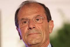 Regionali, Schittulli accetta l´invito di Giorgia Meloni: Facciamo le primarie Regionali, Schittulli accetta l´invito di Giorgia Meloni: Facciamo le primarie