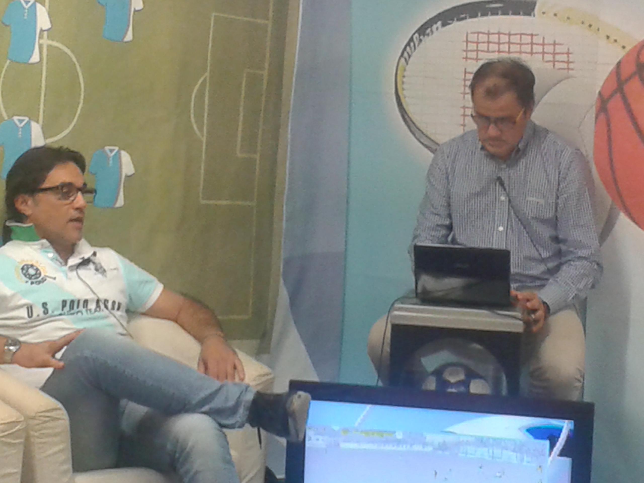 Sabato ore 13 torna PARLANDO DI SPORT(replica)