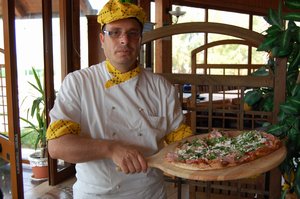 Matteo Specchio, pizzaiolo manfredoniano campione d'Italia