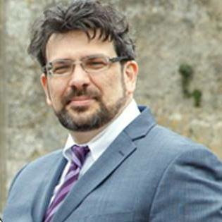 Questa sera ore 20.30 LA POLITICA DEL DOMANI ospite Luigi STARACE 5 STELLE Questa sera ore 20.30 LA POLITICA DEL DOMANI ospite Luigi STARACE 5 STELLE