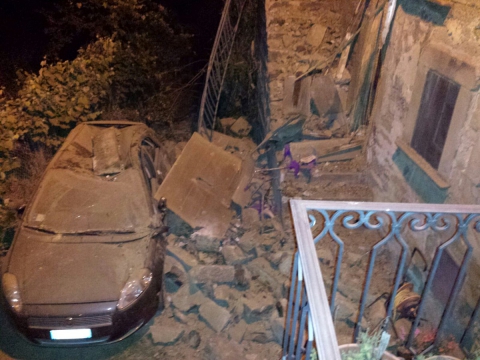 TERREMOTO DEL 6,0 DEVASTA IL CENTRO ITALIA: MORTI E FERITI