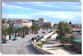 Tracimazione liquami sul lungomare. Arpa: “Campioni ad oggi conformi”