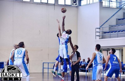 Questo pomeriggio ore 16 (replica ore 23) Partita di Basket Webbin Basket- Sunshine Vieste