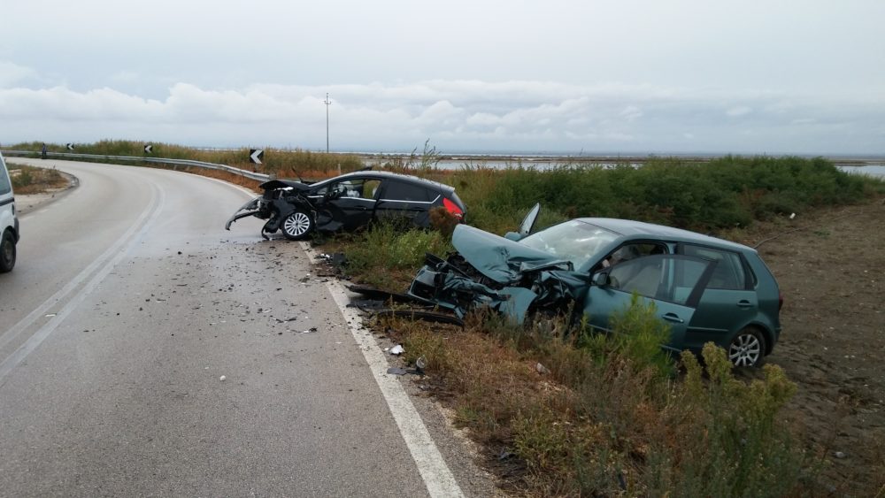 Zapponeta, incidente stradale sulla SP141: feriti