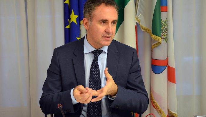 Leo Di Gioia dice basta: “Rassegno dimissioni da assessore regionale”.