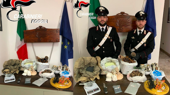 Esplosivi in un edificio del Comune, blitz dei militari. Arrestato pregiudicato
