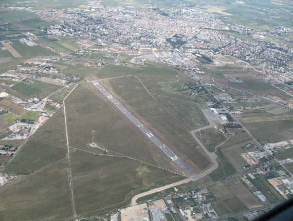 Toninelli sul Gino Lisa rassicura: “L’ampliamento dell’aeroporto sarà presto realtà