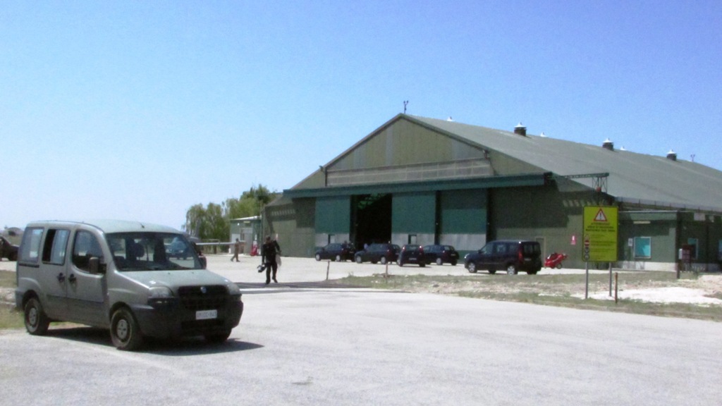 Verso la 9^ Marcia per la Pace Emmaus-Amendola: incontro su pace e spese militari Verso la 9^ Marcia per la Pace Emmaus-Amendola: incontro su pace e spese militari