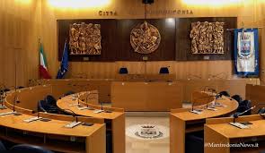 LA MAGGIORANZA NON SI PRESENTA SALTA SEDUTA CONSILIARE LA MAGGIORANZA NON SI PRESENTA SALTA SEDUTA CONSILIARE