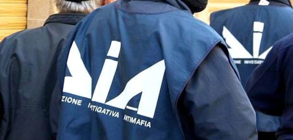 Puglia, mafie nell’economia: è allarme per il riciclaggio Puglia, mafie nell’economia: è allarme per il riciclaggio