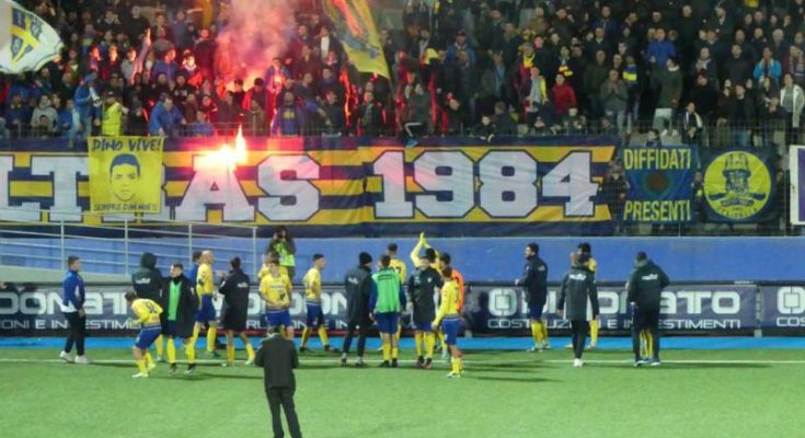 IL CONI ACCOGLIE IL RICORSO, IL CERIGNOLA È NEI PROF IL CONI ACCOGLIE IL RICORSO, IL CERIGNOLA È NEI PROF