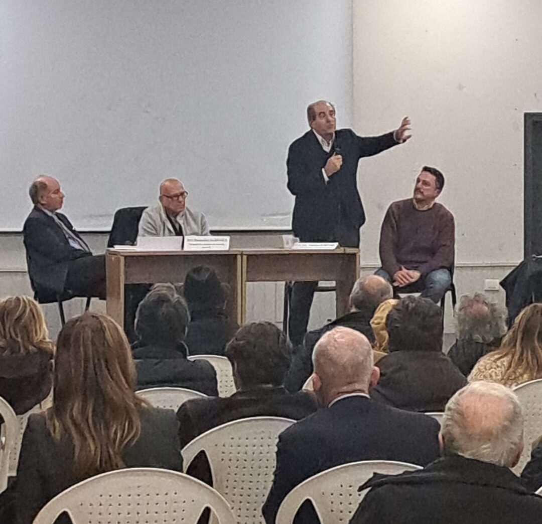 Riforma della Giustizia: Di Pietro a Manfredonia per il fronte del “Sì” Riforma della Giustizia: Di Pietro a Manfredonia per il fronte del “Sì”